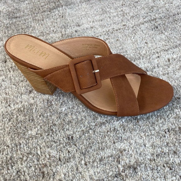 Mi.iM brown wedge sandal size 8.5 - Picture 2 of 6